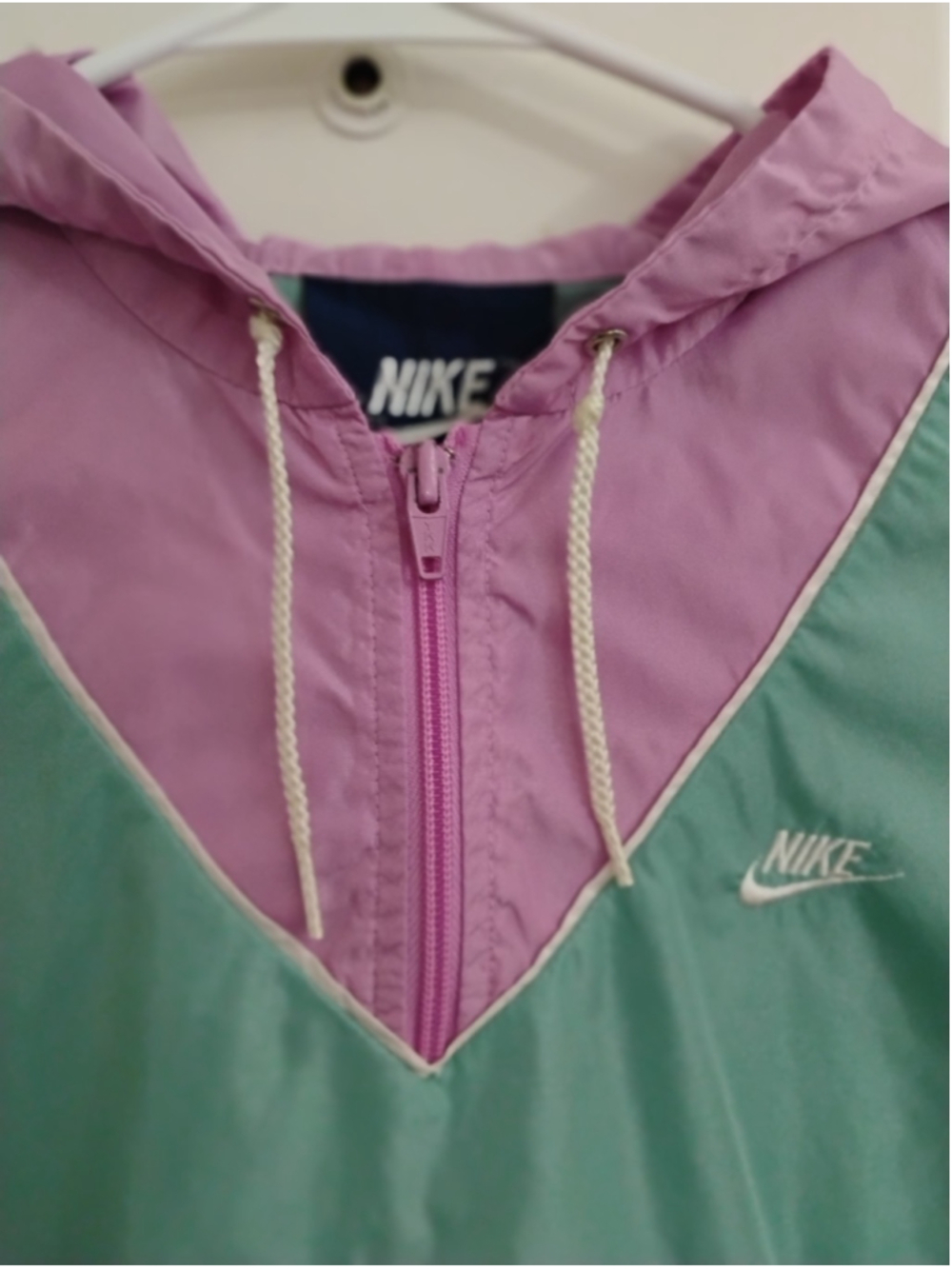 Vintage 80s Nike Windbreaker Pink Windbreaker Pullover lightweight 
Youth? Small - Picture 3 of 8